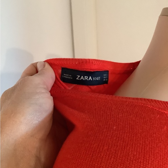 very pretty orange-red knit from Zara - Picture 2 of 4